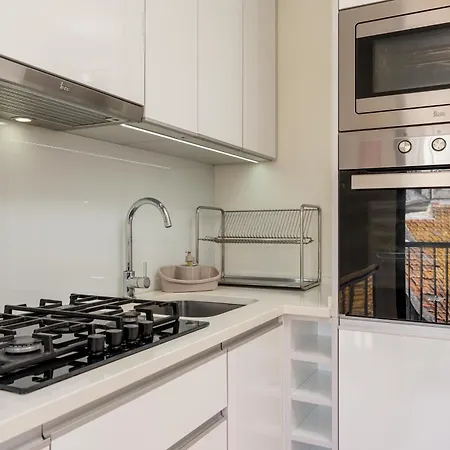 Apartman Modern Graca 2 *